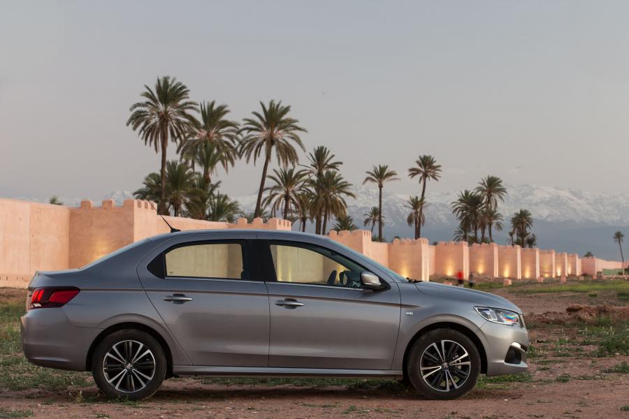  Peugeot 301 2016 года  (фото 30 из 40)